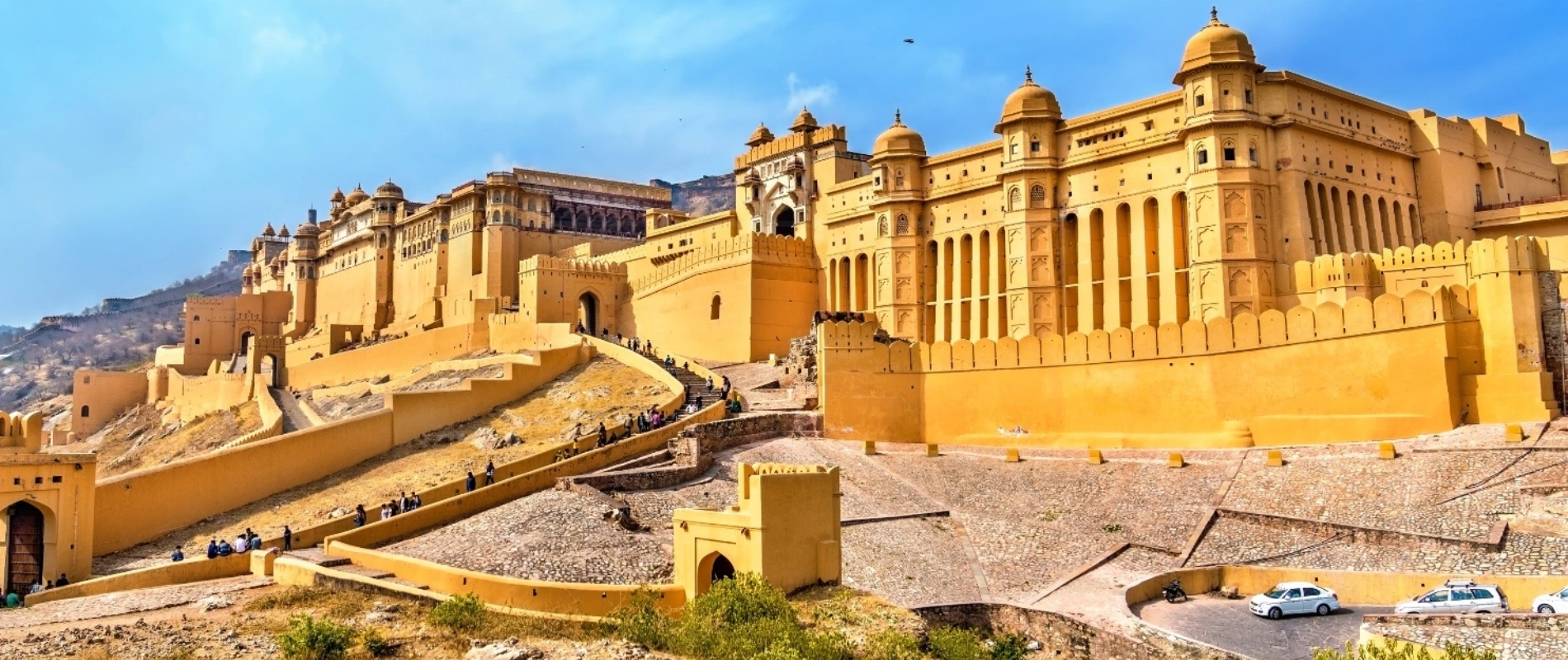 Rajasthan tour taxi service – Amber Fort Jaipur